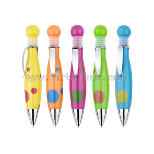 School children pen